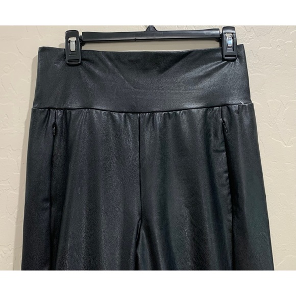 Commando Faux Leather Taper Pants Size M - Picture 4 of 7